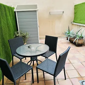 https://apt-estudio-florida-e2.top-hotels-tarragona.com
