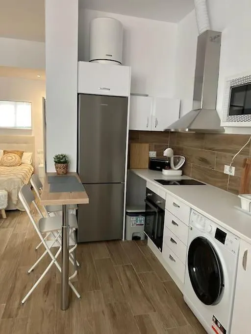 Estudio Carretera Cadiz Málaga Apartamento